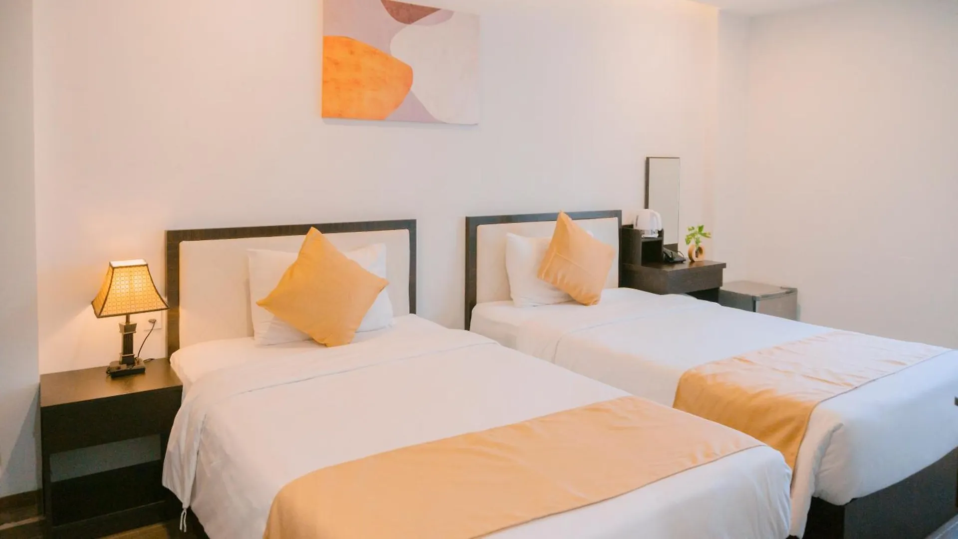 ***  Horizon Front Beach Hotel Danang Vietnam