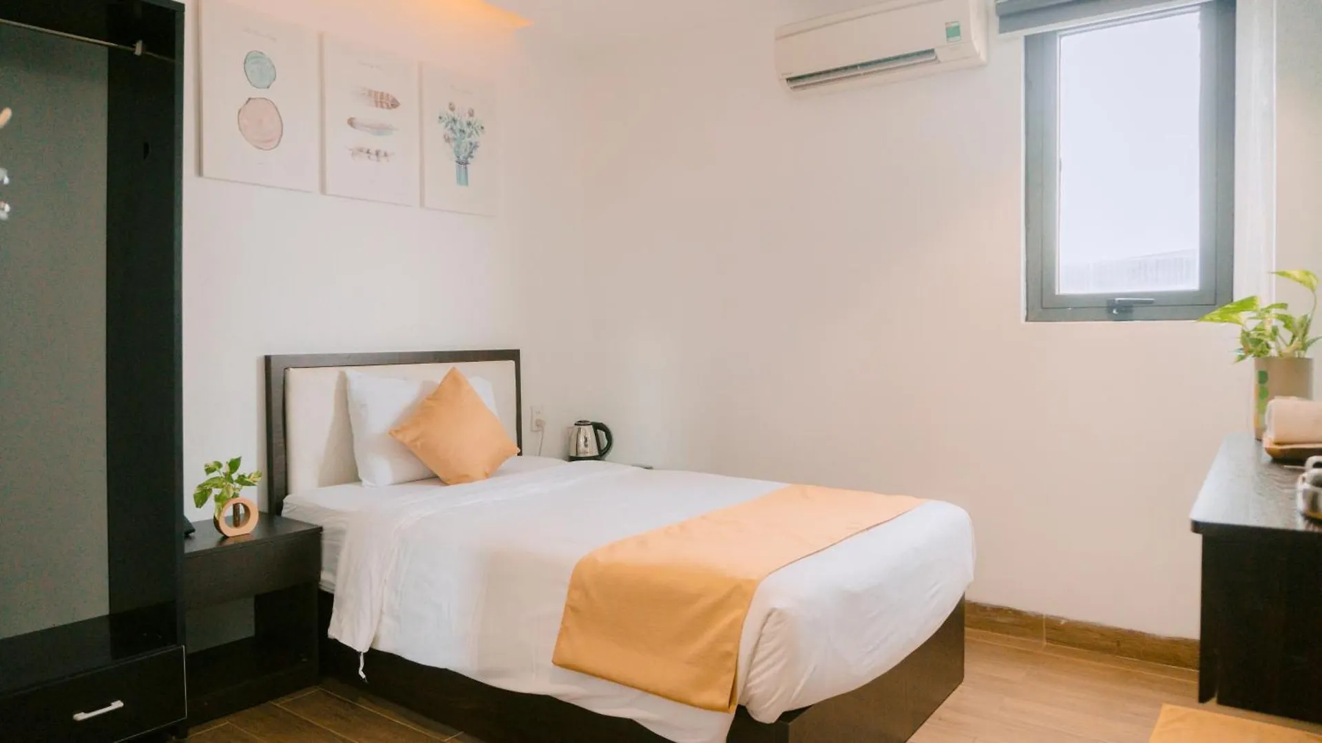 Horizon Front Beach Hotel Danang 3*, Da Nang